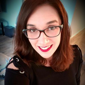 Meet your Posher, Stacy